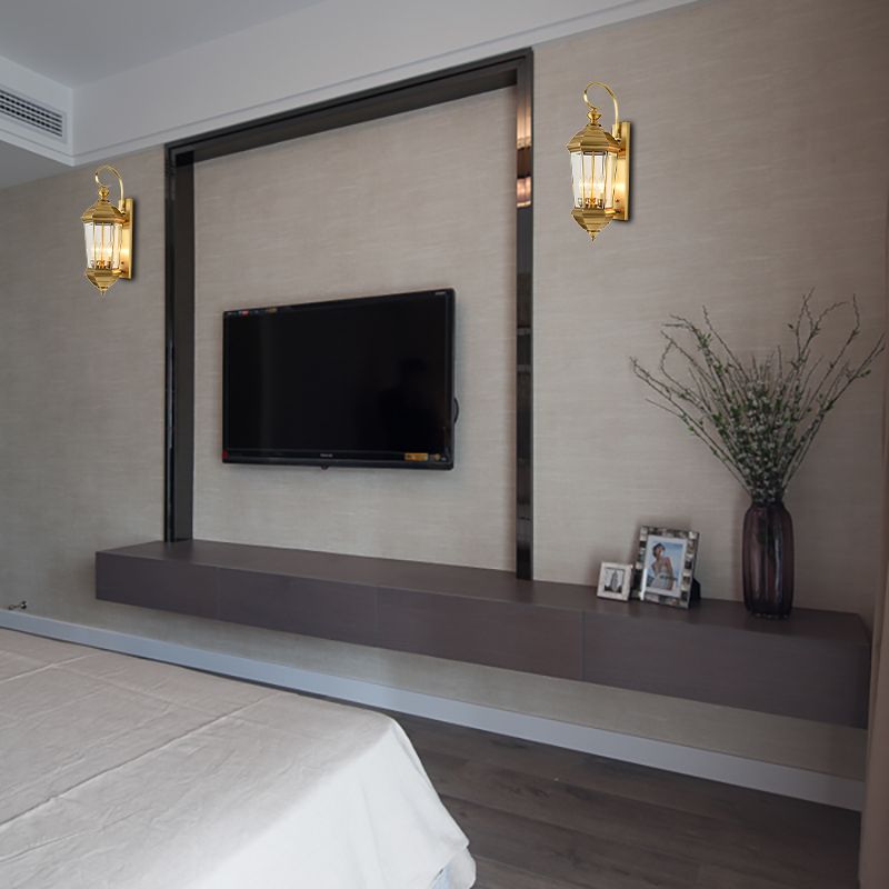 Linterna al aire libre pared apliques lámpara de metal tradicional 1 bulbo dorado de la pared del accesorio de iluminación