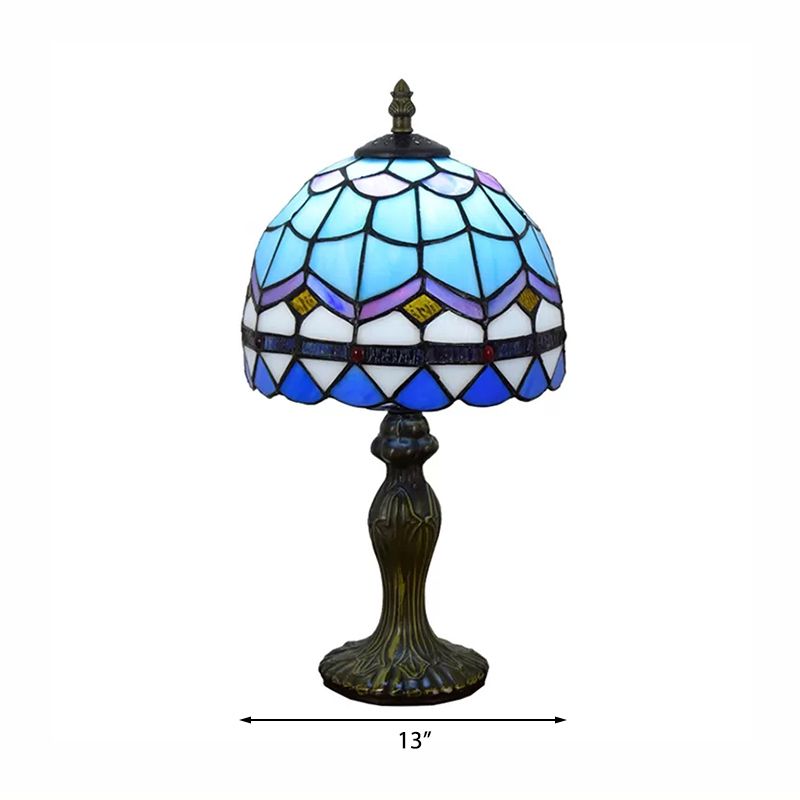 Baroque Dome Table Lighting 1 Light Stained Glass Standing Table Light in Bedroom