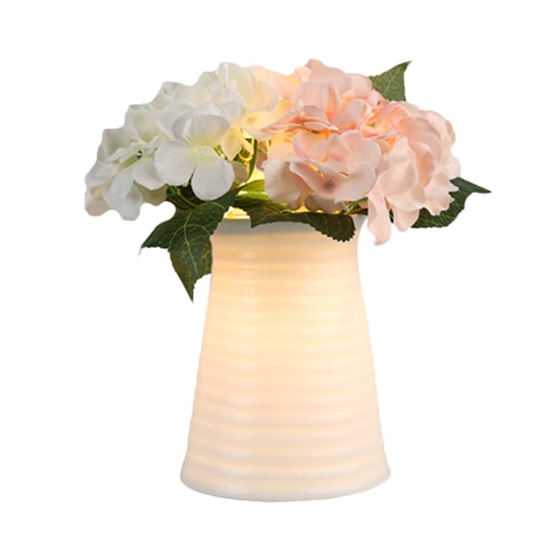 Art Deco Cono/rectángulo Lámpara de noche de vidrio blanco Iluminación de mesita de noche con decoración de flores para dormitorio