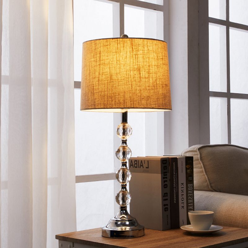 Lampada da tavolo tradizionale in tessuto con luce notturna a 1 luce in bianco/marrone/blu per soggiorno con sfera di cristallo
