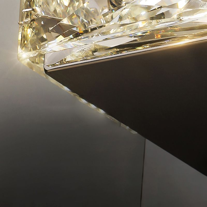 Unique Shade Crystal Wall Sconce Modern Style Single Light Wall Mount Lighting in Silver