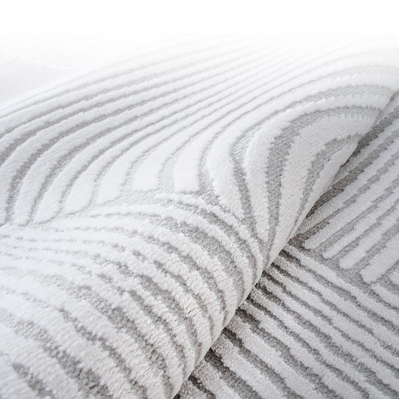Fancy Grey Stripe Print Rug Polyester Modern Area Rug Easy Care Area Carpet for Living Room