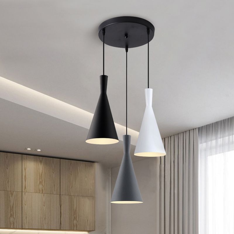 Entonnoir en cluster Light Light Nordic Aluminium 3 têtes d'éclairage de suspension blanc-gris-blanc avec canopée ronde / linéaire