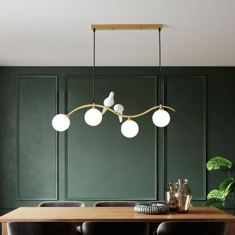 Branch and Bird Island Light Minimalist Metal Diner Pendente soffitto con sfera Opal Glass Shade