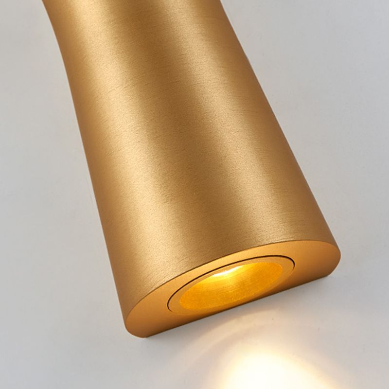 2 Light Metal Wall Sconce Postmodern Wall Mounted Light Fixture for Living Room