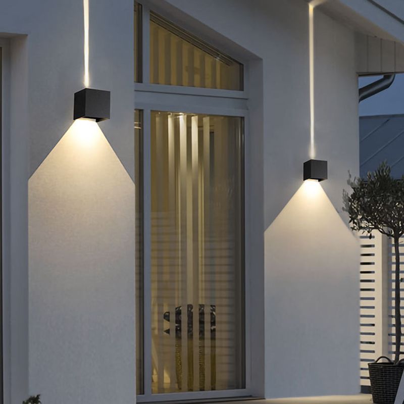 Modern Metal Wall Sconce Square Shape Wall Light with Acrylic Shade for Living Room