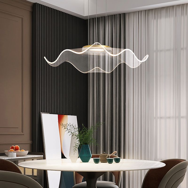 Metal Hanging Pendant Light Nordic Style LED Hanging Ceiling Light