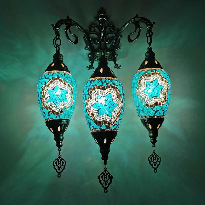 Traditional Oval Wall Mounted Lamp 3 Heads Stained Art Glass Sconce Light in White/Red/Light Blue