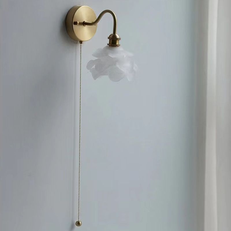 Flower Wall Lighting Modern Glass 1 Light Rustic Wall Sconces in Gold