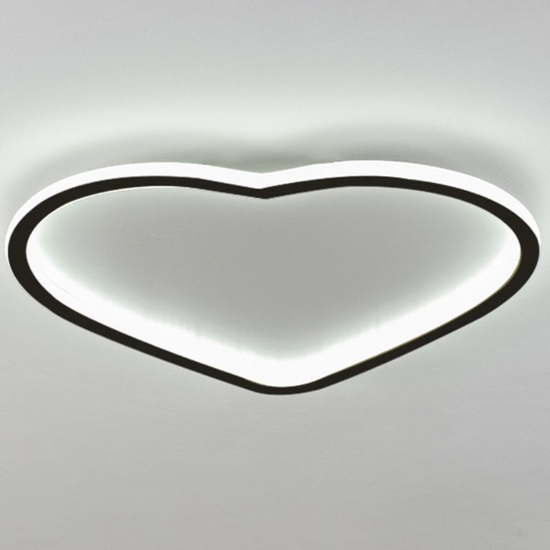 Plafonnier LED minimaliste moderne en aluminium en forme de cœur avec abat-jour en acrylique
