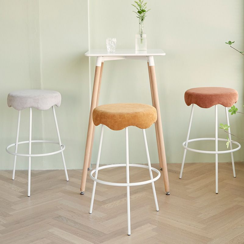 Contemporary Style Counter Stool Upholstered Bar-height Bar Stool with Metal Base