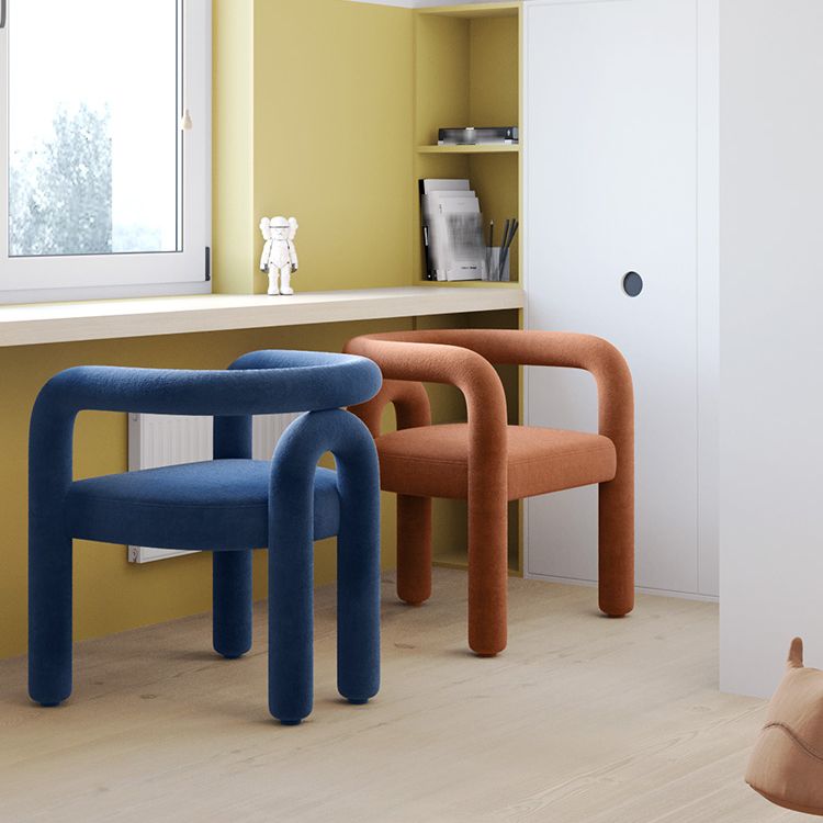 Sillas de comedor de cocina de estilo moderno con respaldo abierto y sillas laterales con brazo