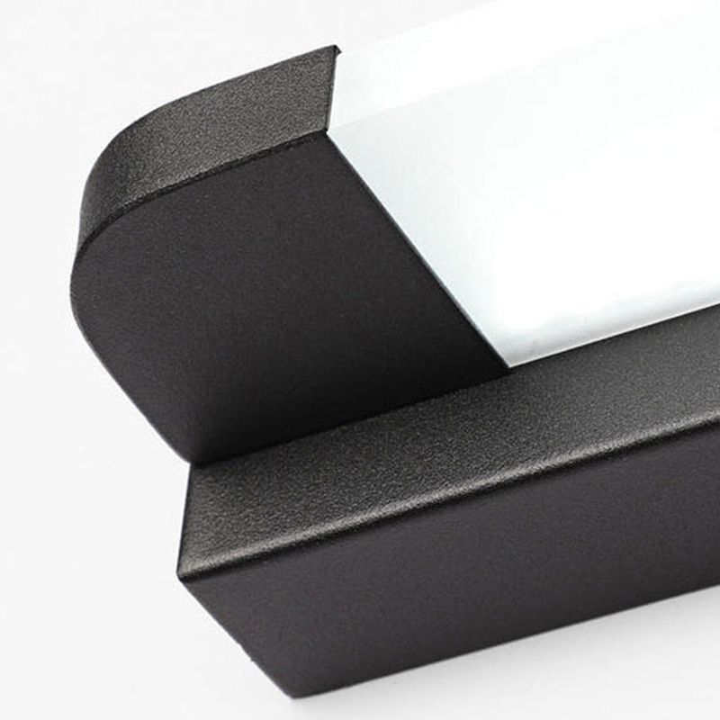 Metal Linear Shade Wall Sconce Modern Style 1-Light Mirror Wall Mount Light Fixture