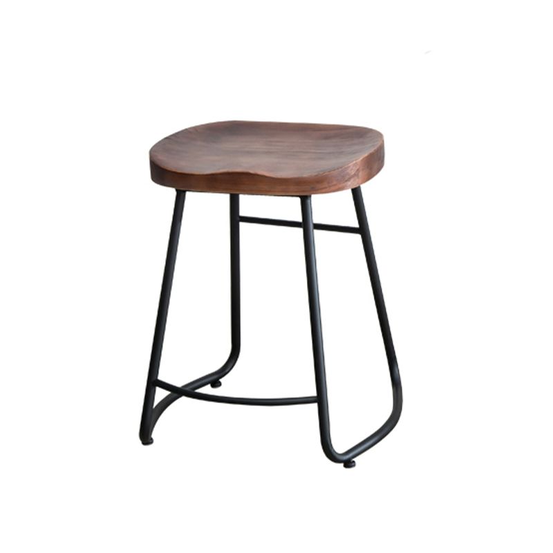 Modern Armless Backless Counter Stool Iron Bar Stool with Wooden Seat and Pedal for Cafe