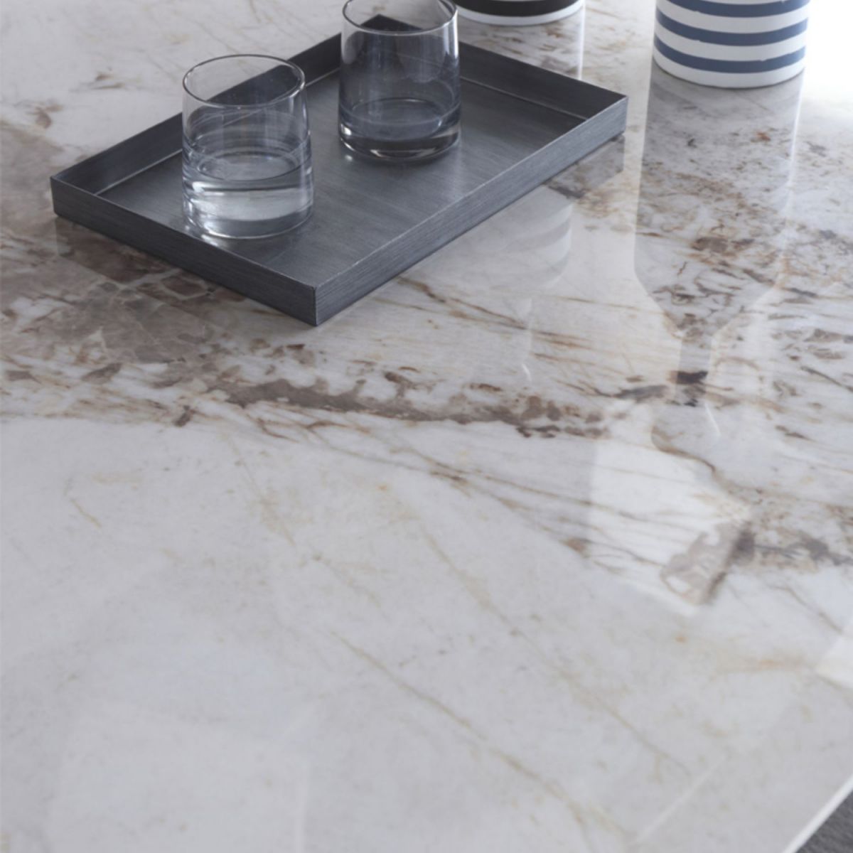 Mesa de comedor rectangular moderno de metal Mesa de piedra sinterizada para el comedor