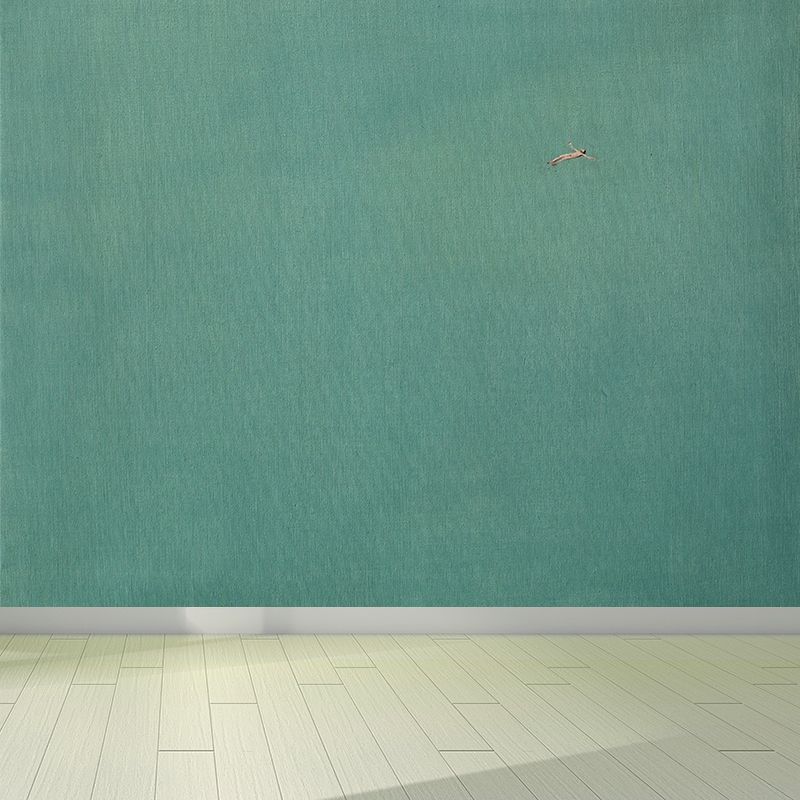 Vast Ocean and Swimmer Mural Decal Modern Art Non-Woven Material Wall Covering in Blue