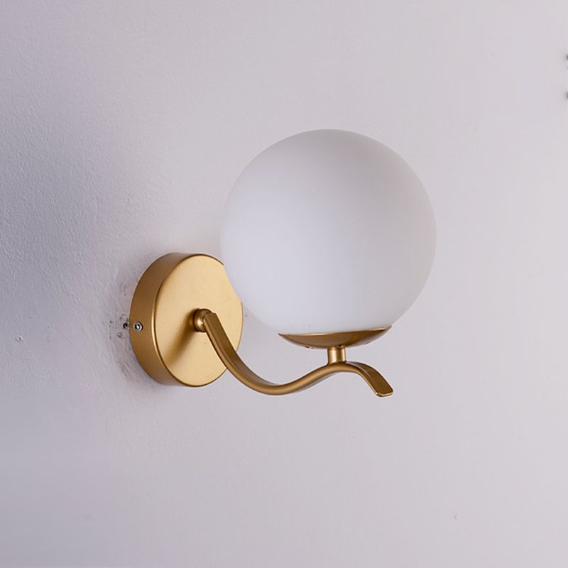 Modern de vidrio de vidrio Luz de pared Globe Globe 8.5 "Alto pared de pared para sala de estar