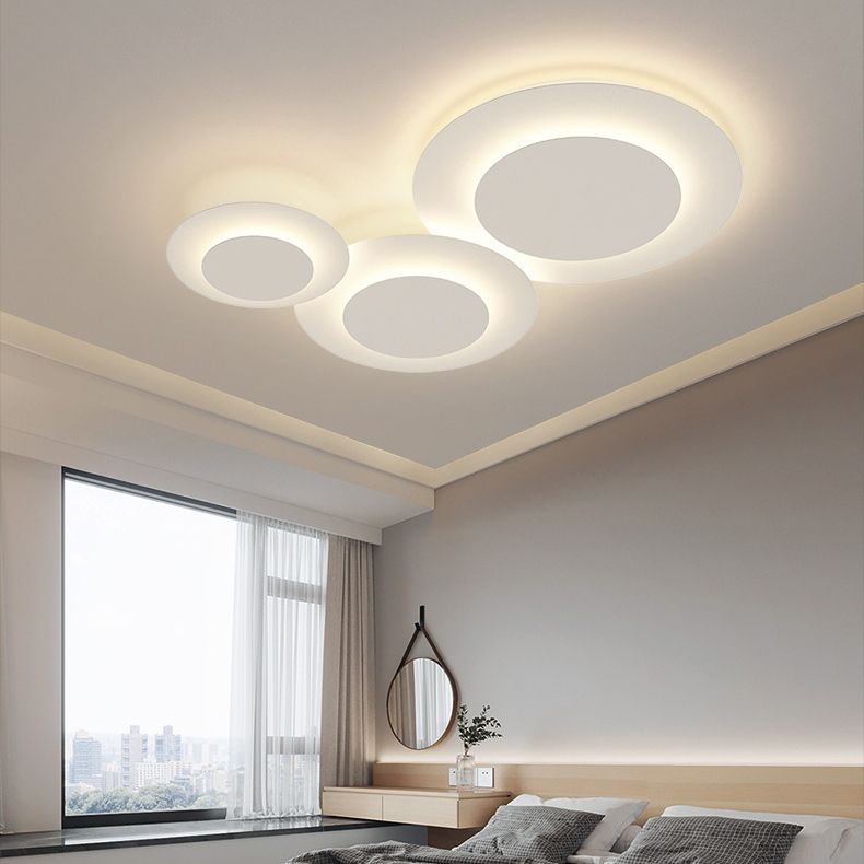 Plafonnier LED de forme circulaire acrylique moderne 3 lumières encastré pour chambre à coucher