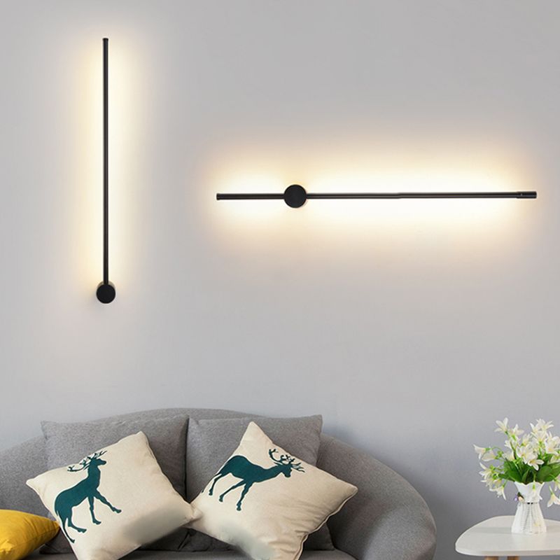 Minimalist Metal Wall Light Straight Shape LED Wall Sconce for Bedroom