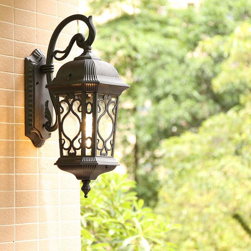 Lintería de aluminio Ligero Ligera de la pared de la pared de 1 cabeza Iluminación montada en la pared al aire libre en negro/latón