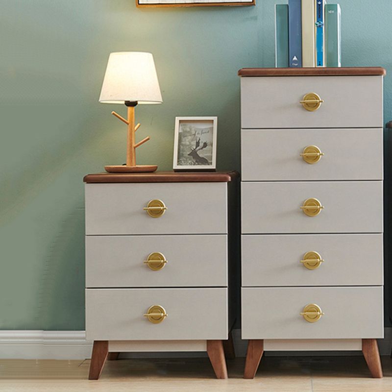 Contemporary Vertical Chest Bedroom Storage Chest in White with Drawers