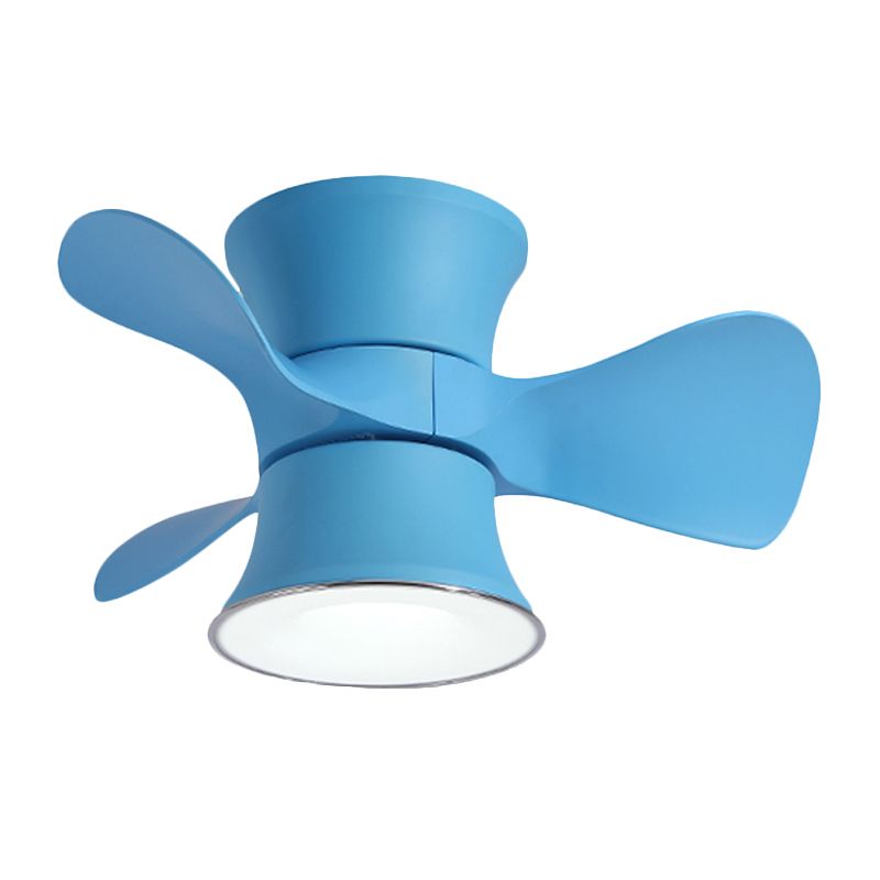 3-Blade-Makkaron-LED-Spülen Deckenventilator Blau/rosa kurvige Flushmount-Beleuchtung mit Acrylschatten, 23,5 "Breite