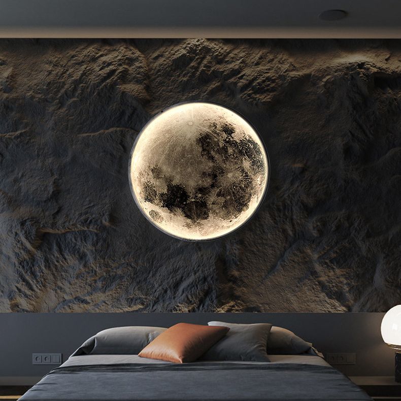 Modern Style Wall Light Sconce Creative Moon-shaped Wall Light Fixture for Bedroom