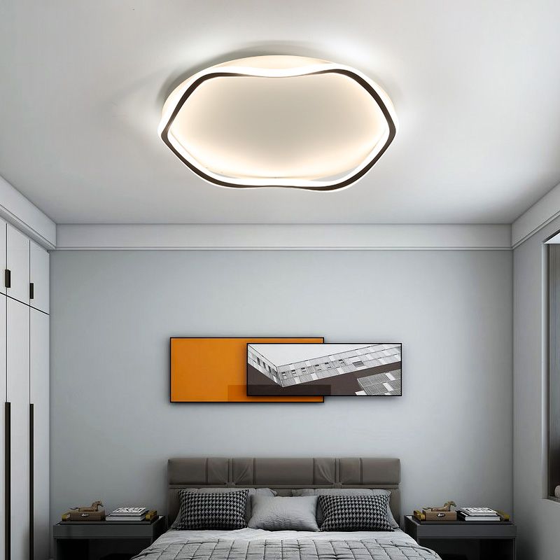 Minimalism Metal LED Ceiling Mounted Light Circle 1-Light Flush Light for Bedroom