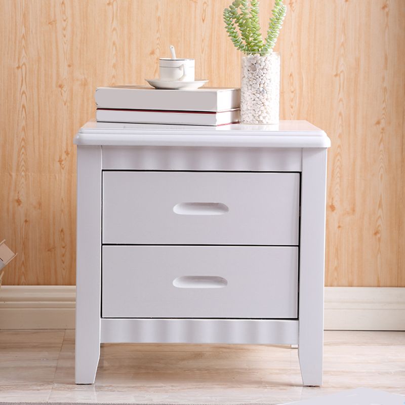 Modern Solid Wood Nightstand 2-Drawer Storage Oak 20 Inch H Night Table with Legs