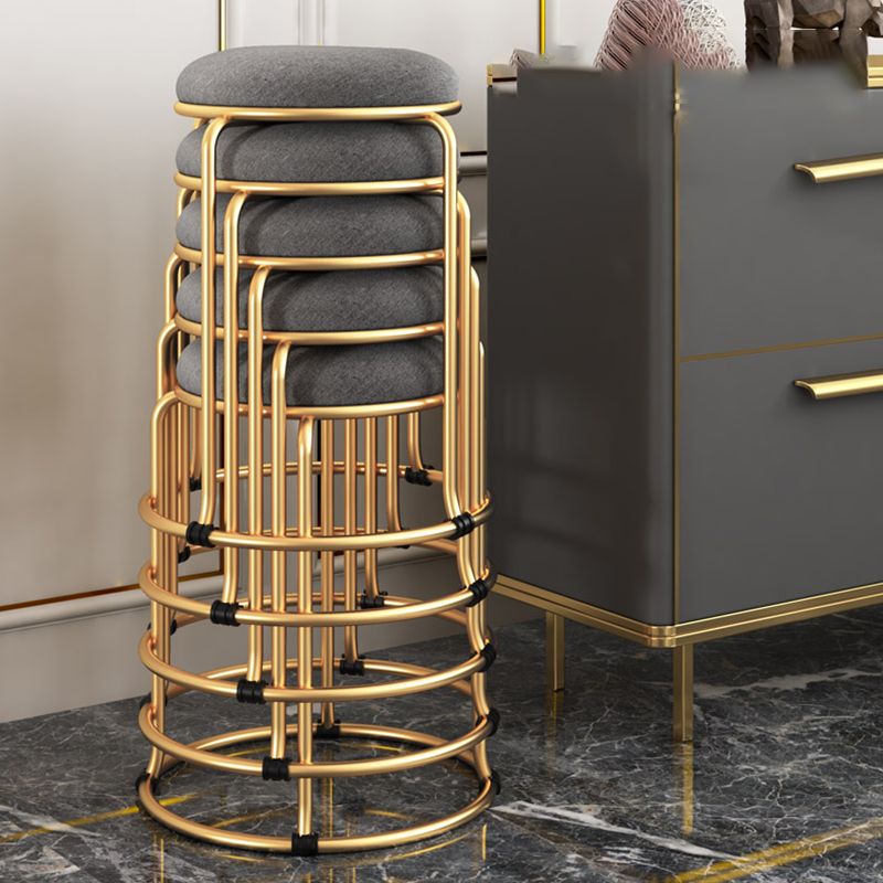 Glam Standard Ottoman Fade Resistant Velvet Mental Leg Solid Color Round Ottoman