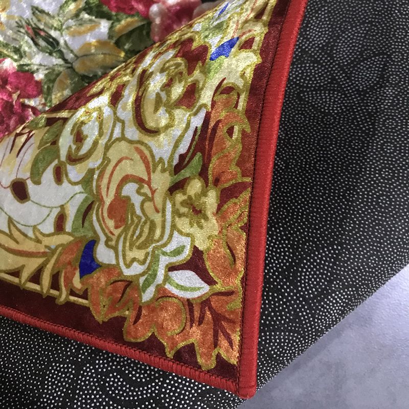 Stylish Medallion Pattern Area Carpet Red Traditional Area Rug Anti-Slip Rug for Living Room