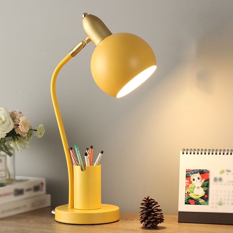 Modern Style Spherical Shape Table Light Metal 1 Light Nightstand Lamps for Bedside