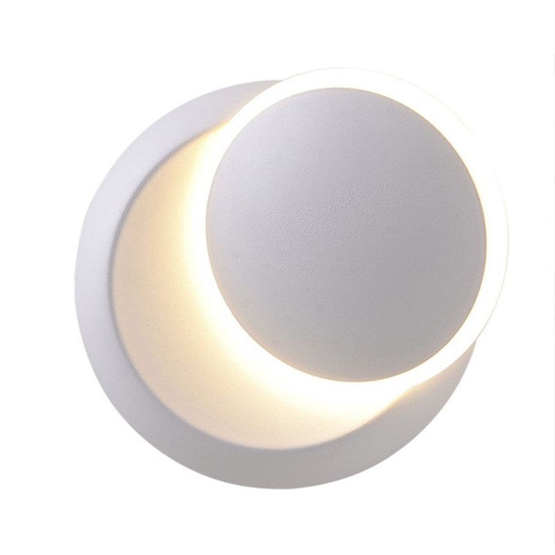 Round Disc Shape Wall Lamp Modern Style Acrylic 1 Light Sconce in White