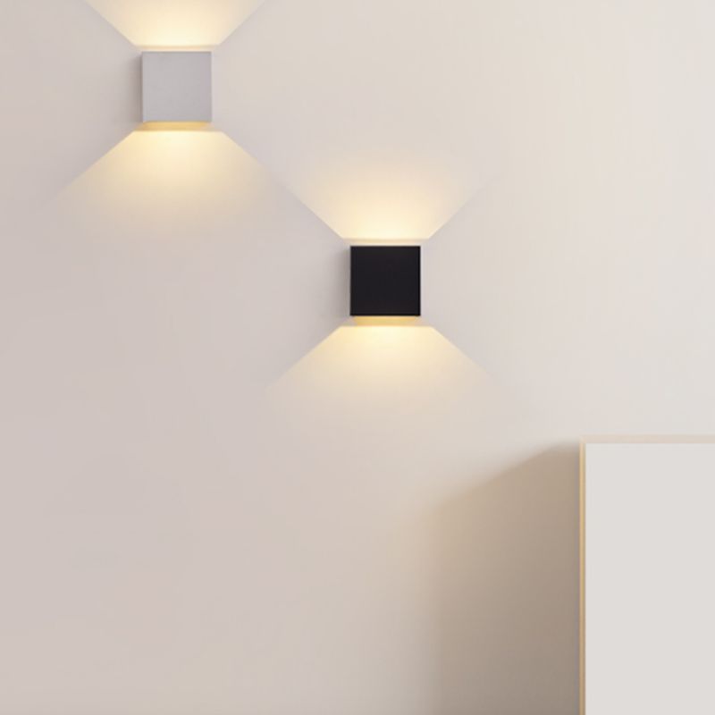 Nordic Style Wall Light Square Shape Wall Lamp with Aluminum Shade for Bedroom