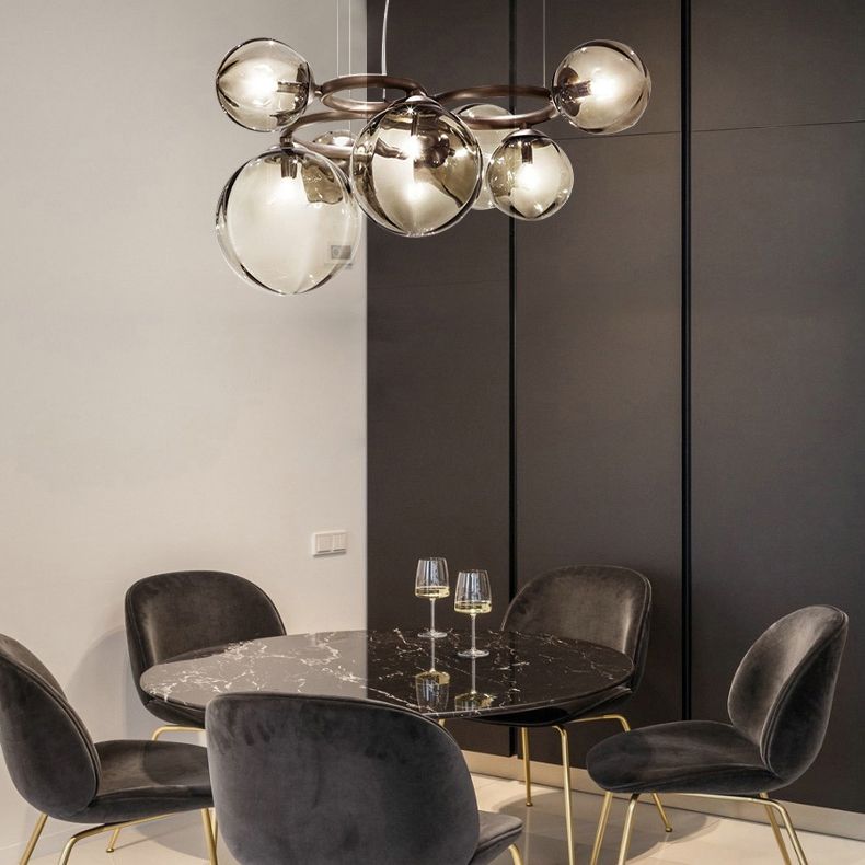 Kugelförmiger Kronleuchter 2 Farbe Optionaler minimalistischer Kronleuchter für Esszimmer Schlafzimmer