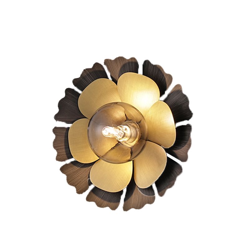Postmodern Metal Wall Sconce Flower Shape Wall Light for Bedroom