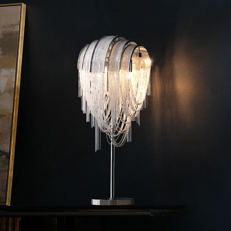 Chaînes drapées Light Light Contemporary Aluminium 2 têtes Laut de table de salon en argent