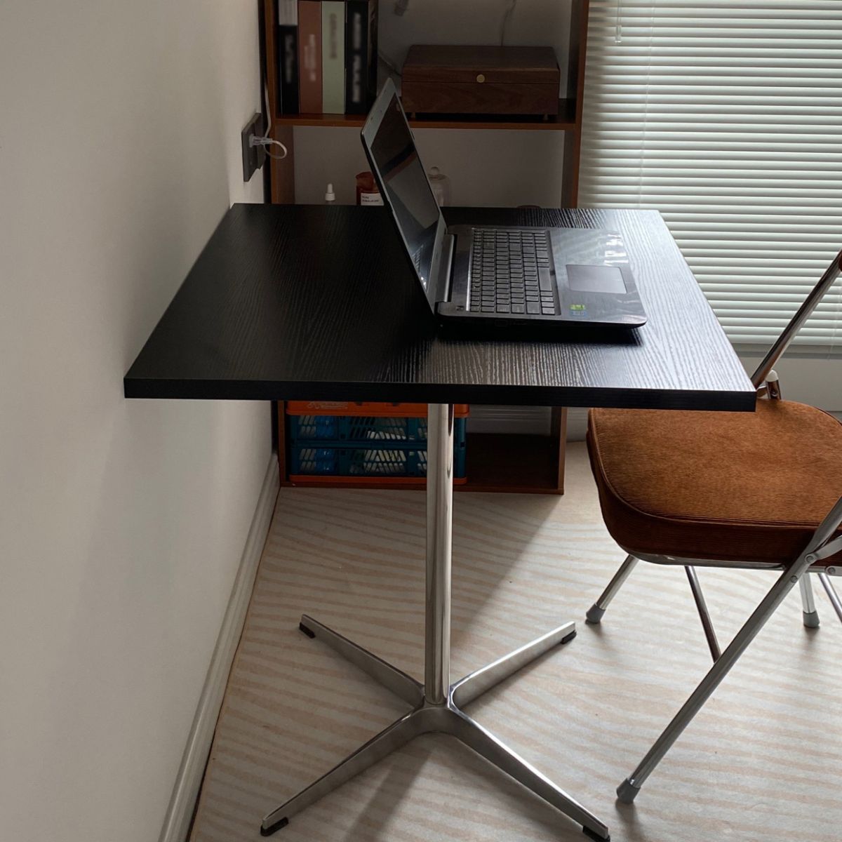 Mesa de comedor de estilo industrial MDF Colección de comedor para comedor