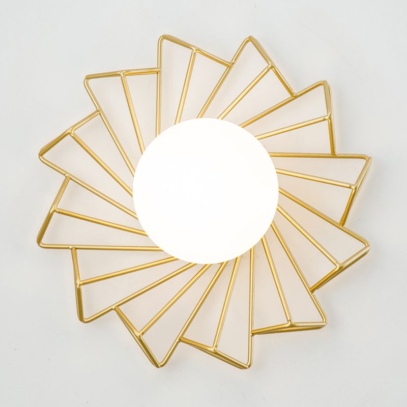 Modernism Single Black/Golden Flush Mount Lighting Metal Ceiling Light for Foyer