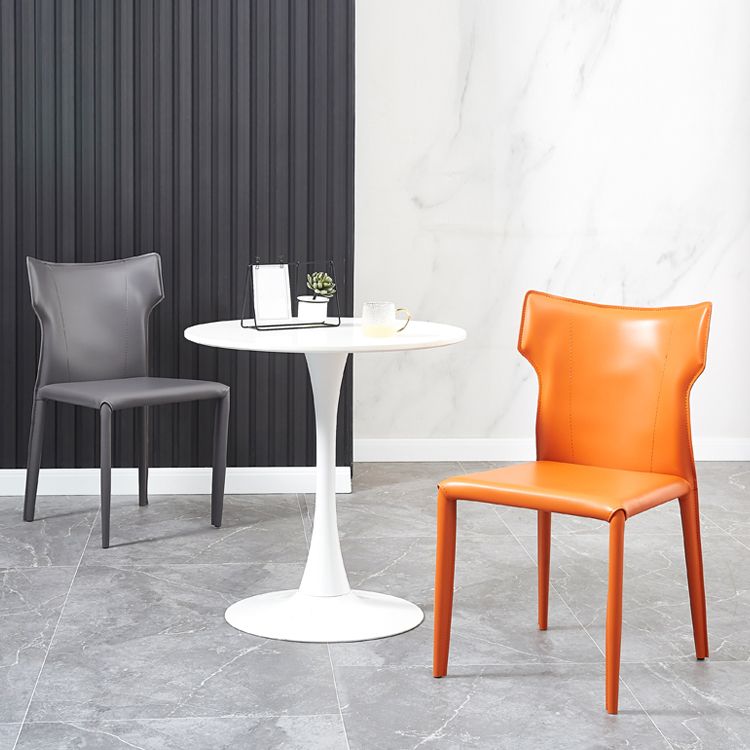 Silla sin brazos de comedor de metal contemporáneo, silla lateral de piel sintética para uso doméstico