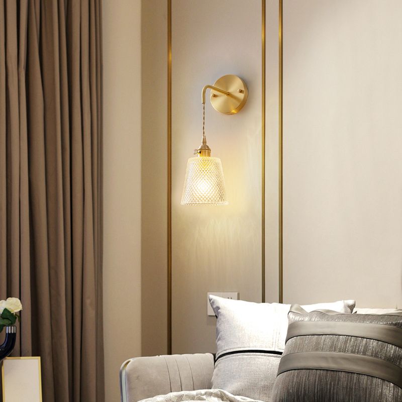 Industrial Style 1 Light Wall Light Geometric Shade Glass Wall Light Sconce in Brass