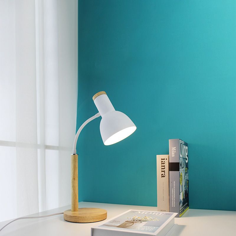 Bell Shade Bedroom Reading Lampe Metal 1-Light Nordic Night Light avec un bras flexible