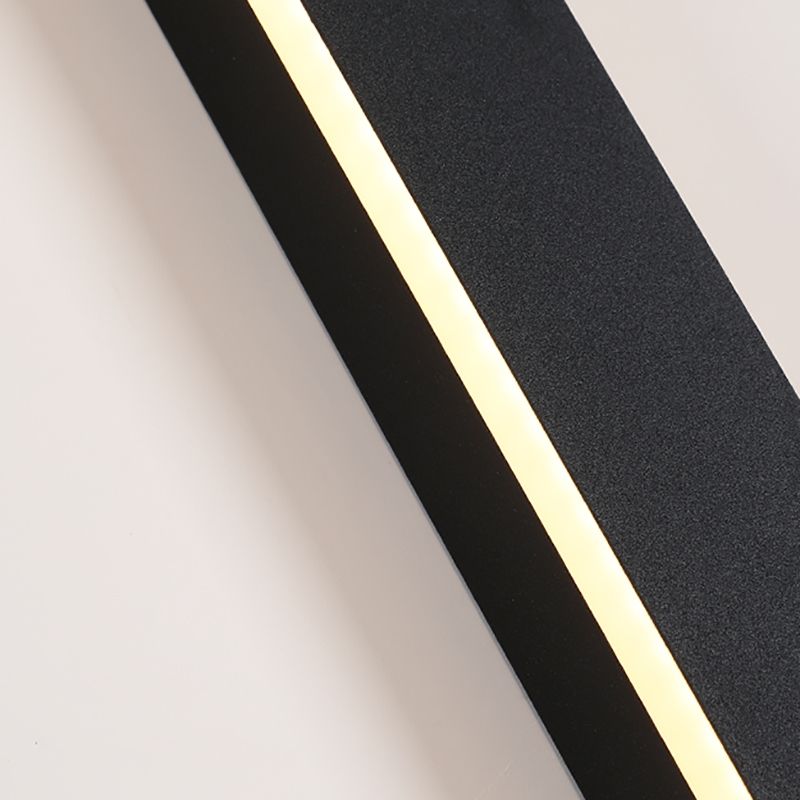 Metal Linear Shape Wall Light Modern Style 1-Light Wall Mount Light Fixture in Black