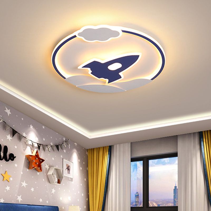Lámpara empotrada delgada de cohete espacial azul, LED acrílico de dibujos animados cerca de la luz del techo para dormitorio de niños en luz blanca/cálida