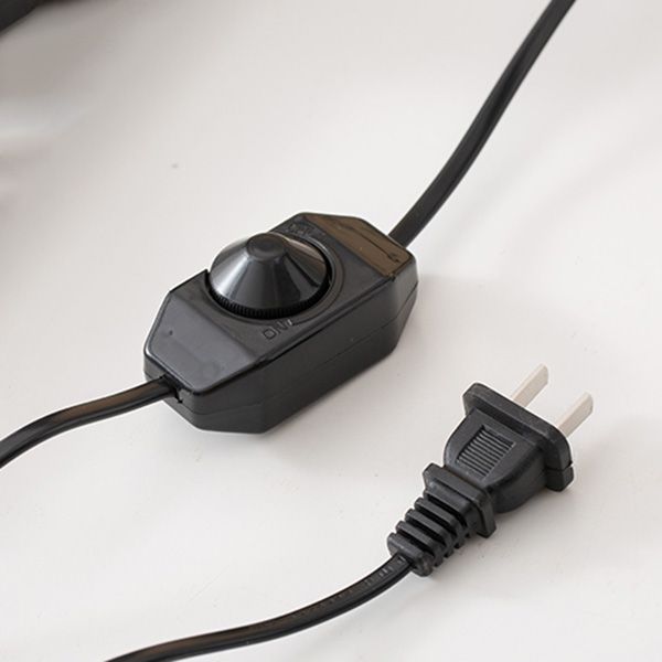 Metal Night Table Lamp Minimalist Style Table Light for Bedroom