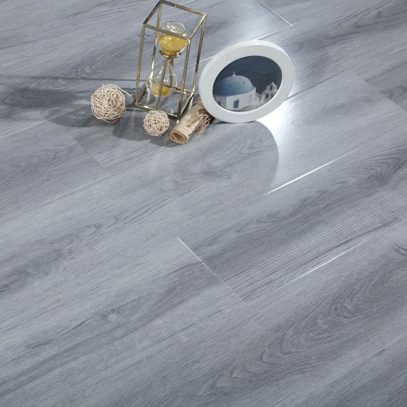 Traditional Wood Flooring Tiles Click-Locking Wire Brushed Flooring Planks