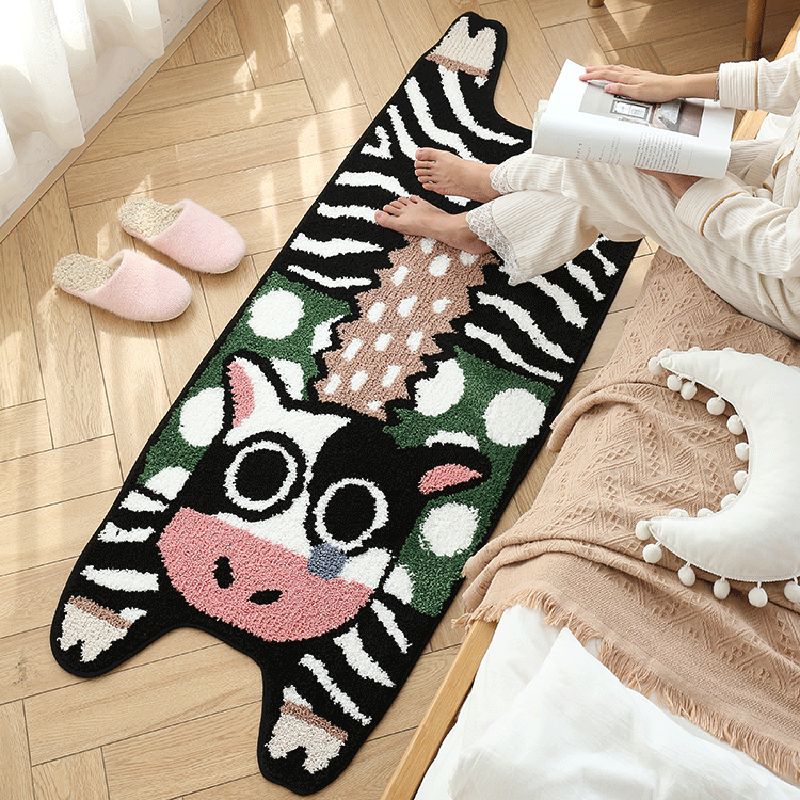 Novelty Multicolor Trendy Area Carpet Polyester Animals Print Indoor Rug Anti-Slip Backing Carpet for Living Room