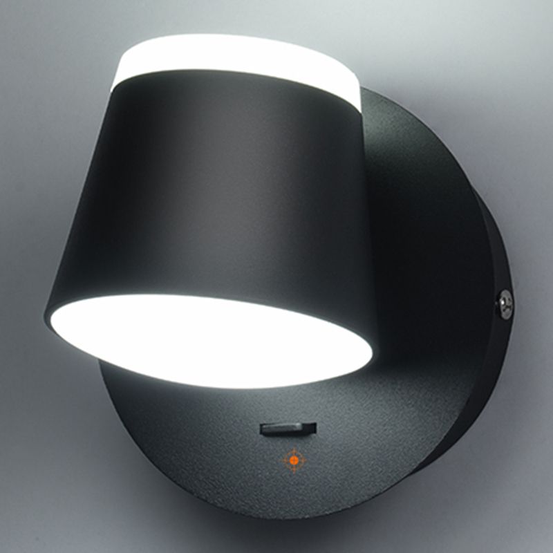 Modern Metal Wall Sconce LED Wall Light with Aluminum Shade in Black and White for Bedroom