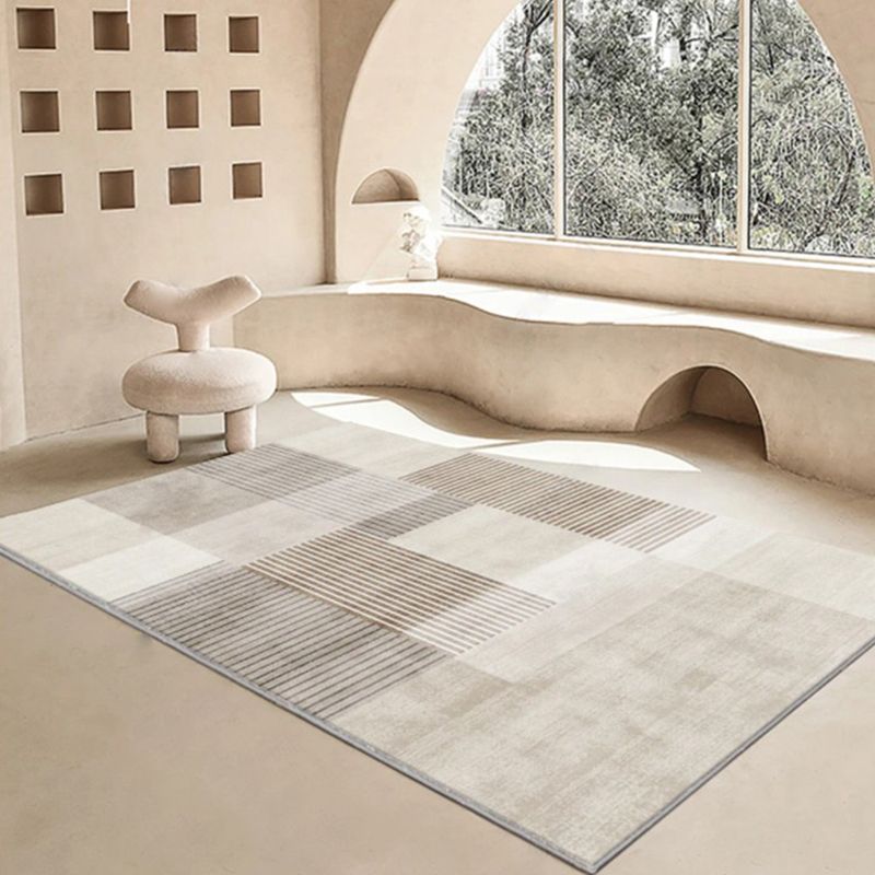 White Tone Minimalist Area Rug Polyester Stripe Carpet Non-Slip Backing Rug for Home Decoration
