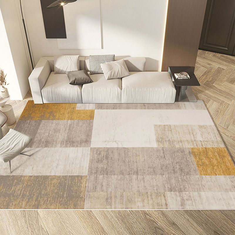 Light Grey Striped Carpet Polyester Casual Carpet Stain Resistant Carpet for Sitting Room